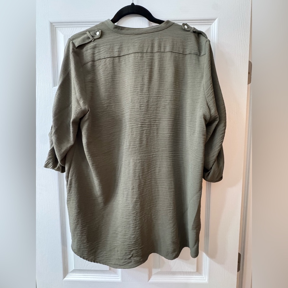 NWT Calvin Klein Olive Green Shirt - Picture 2 of 4